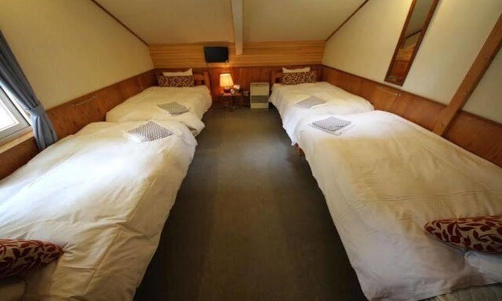 Ōmagari Moorea Lodge Niseko מראה חיצוני תמונה