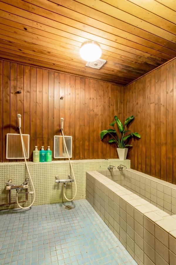 Ōmagari Moorea Lodge Niseko מראה חיצוני תמונה